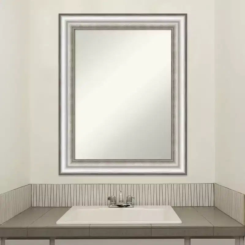 Miroir mural de salle de bain 23"x29" sans biseau - Rectangulaire moderne