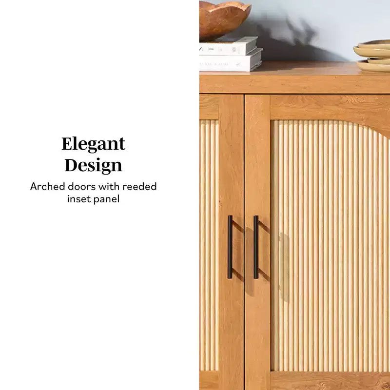 Bahut moderne de 70 po cannelé avec portes arquées
